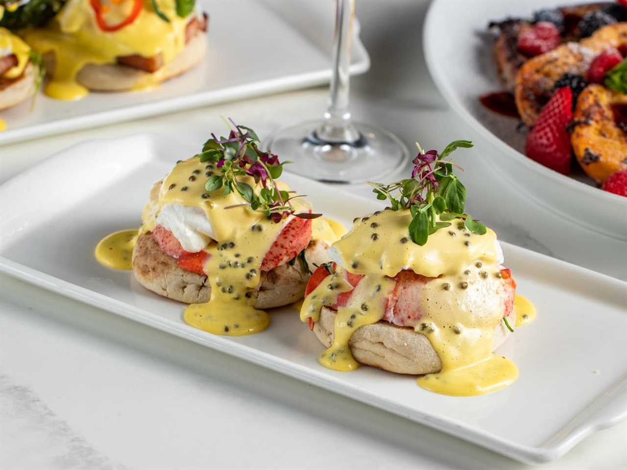 Lobster Eggs Benedict and Bottomless Bloody Marys and Mimosas Arrive at STK’s New Brunch